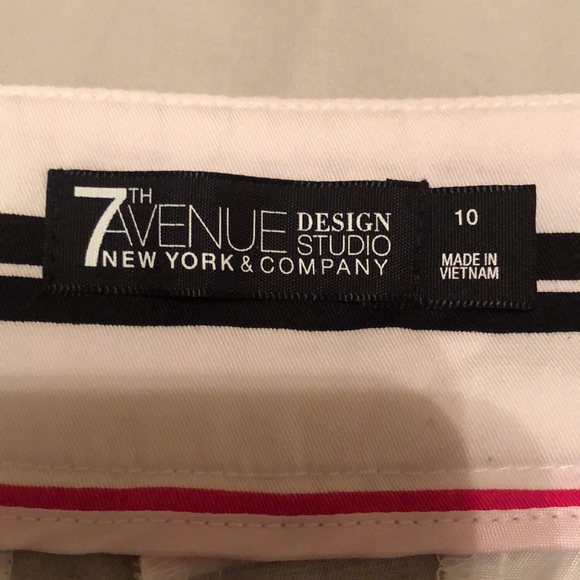 White with black & pink strip business capri pants - Picture 3 of 3